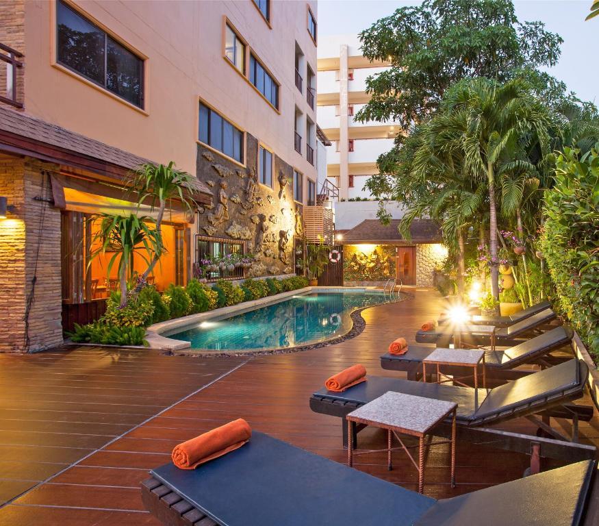 Patong Orchid Garden Hotel מראה חיצוני תמונה
